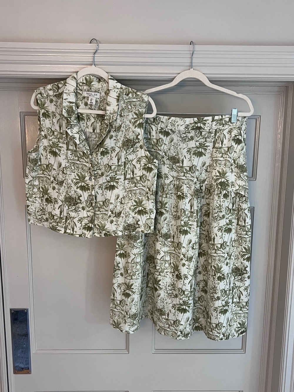 Green & White Linen Toile 2-Piece Skirt Set